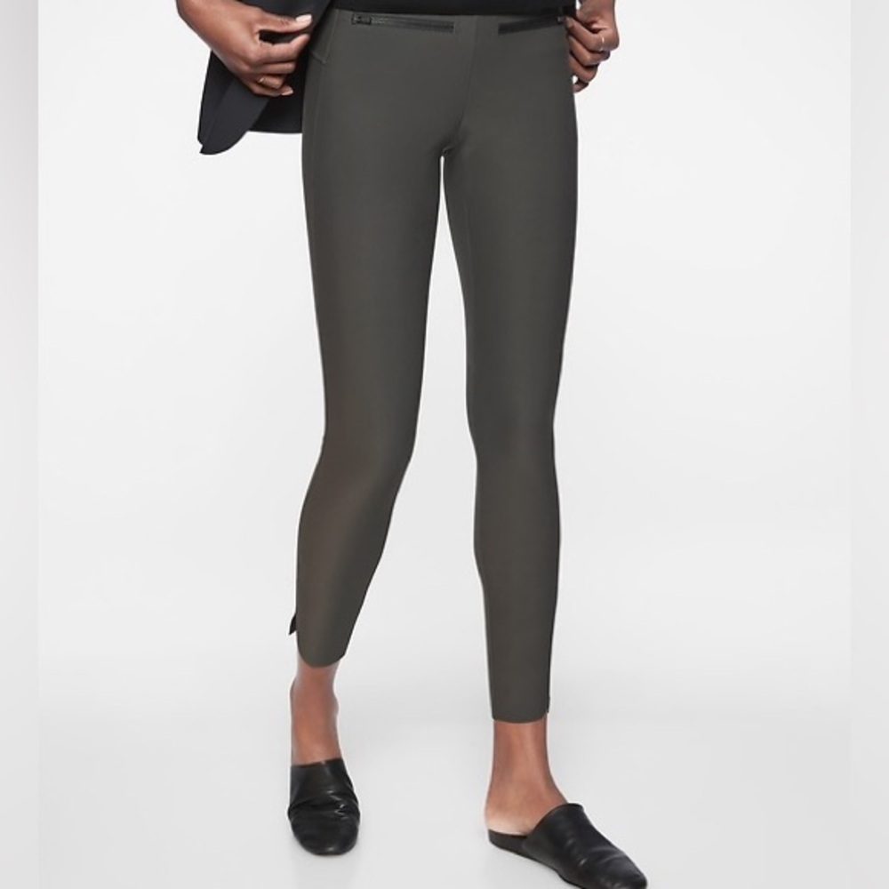 Athleta Stellar Crop Pant Arbor Olive Green Casual Athleisure Women’s Large Tall